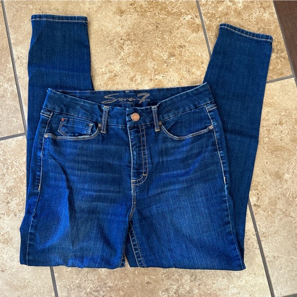 NWOT - SEVEN7 - Straight Leg Jeans Size 12 Embroidered Denim RN 109890 stretch - Picture 3 of 13